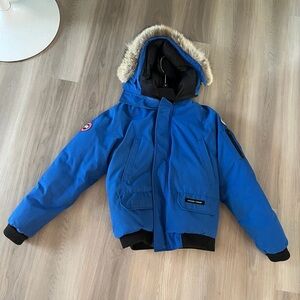 Authentic Canada Goose youth XL pbi collection chilliwack bomber down jacket